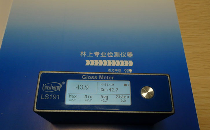 便攜式光澤度計(jì)測(cè)紙張 便攜式光澤度計(jì)測(cè)紙張