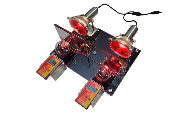 隔熱玻璃演示展臺(tái)