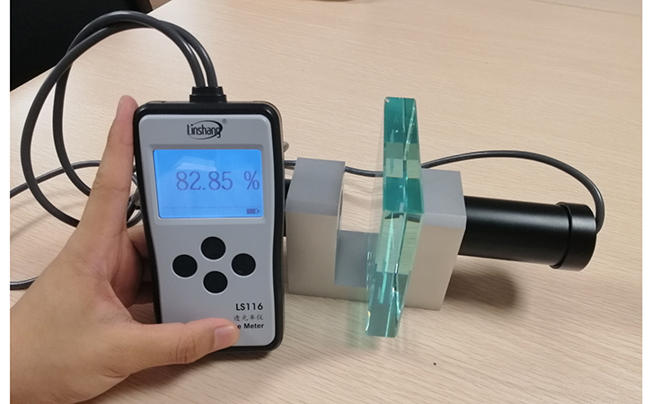 LS116透光率計(jì)檢測(cè)白玻的透光率