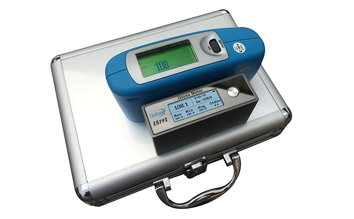 光澤度儀對(duì)比